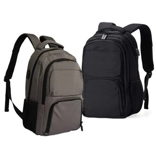 Mochila de Poliéster USB 28L