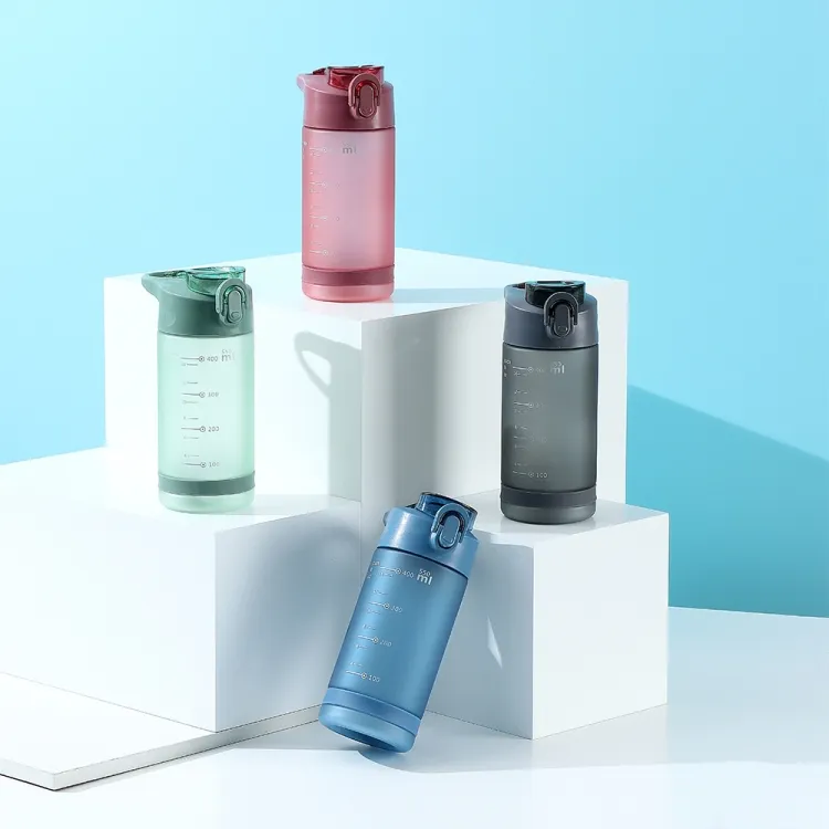 Squeeze Plástico 550ml 