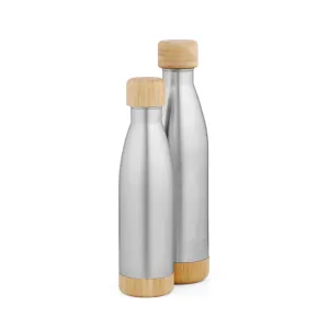 BROMELL 550. Garrafa em aço inox (90% reciclado) com tampa em bambu 550 mL