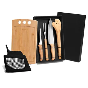 KIT PARA CHURRASCO EM BAMBU INOX COM AVENTAL E TÁBUA 3 FUROS