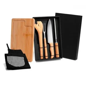 KIT PARA CHURRASCO EM BAMBU / MADEIRA / INOX COM AVENTAL - 6 PÇS