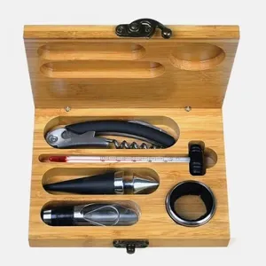 KIT PARA VINHO COM ESTOJO EM BAMBU - 6 PÇS