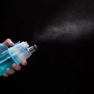 Squeeze Plástico 700ml com Borrifador -P@0740B