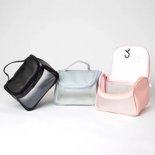 Nécessaire PU-18811