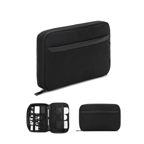 YANGON. Bolsa organizadora espaçosa para acessórios tecnológicos em poliéster reciclado 600D twill-92570