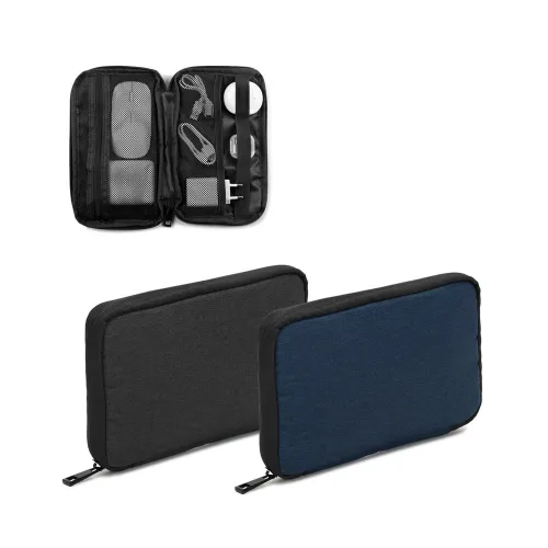 DALLAS BAG. Bolsa organizadora em poliéster reciclado 600D de alta densidade com compartimento principal espaçoso para acessórios tecnológicos-92574