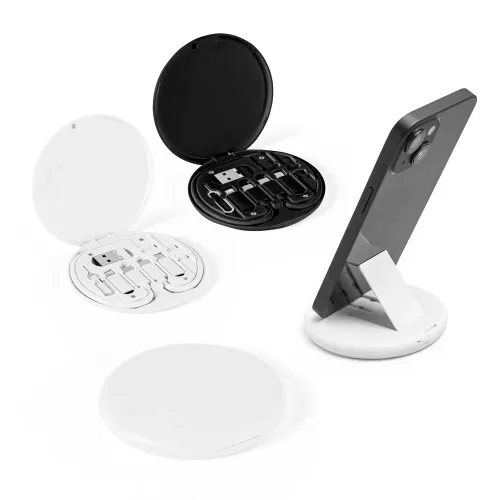 SYSTROM. Conjunto cabo e adaptadores de carregamento super-rápido em ABS 100% reciclado que permite a transferência de dados-97187