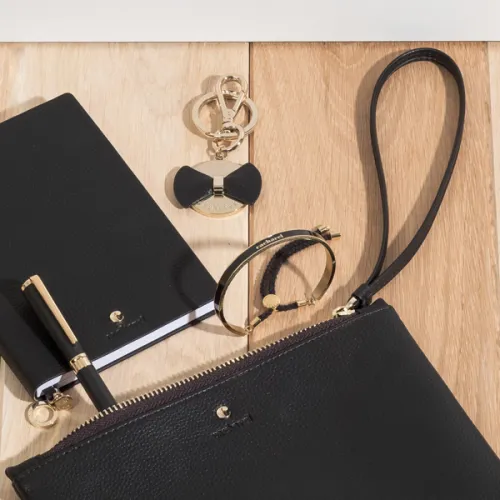 BEAUBOURG. Caderno-41029