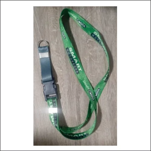 Chaveiro fita com trava-E001012