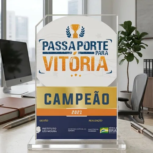 TROFÉU DE ACRÍLICO-TRA12