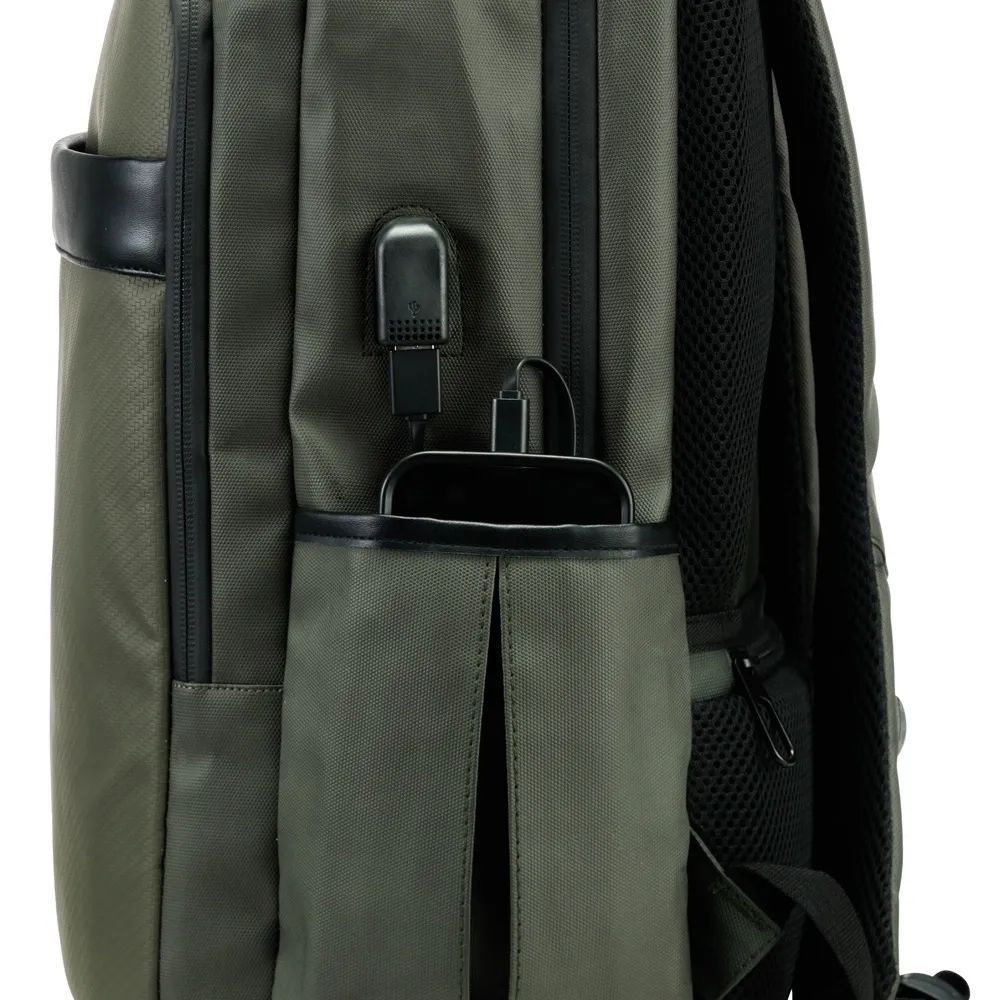 Mochila Couro Sintético USB 21 Litros