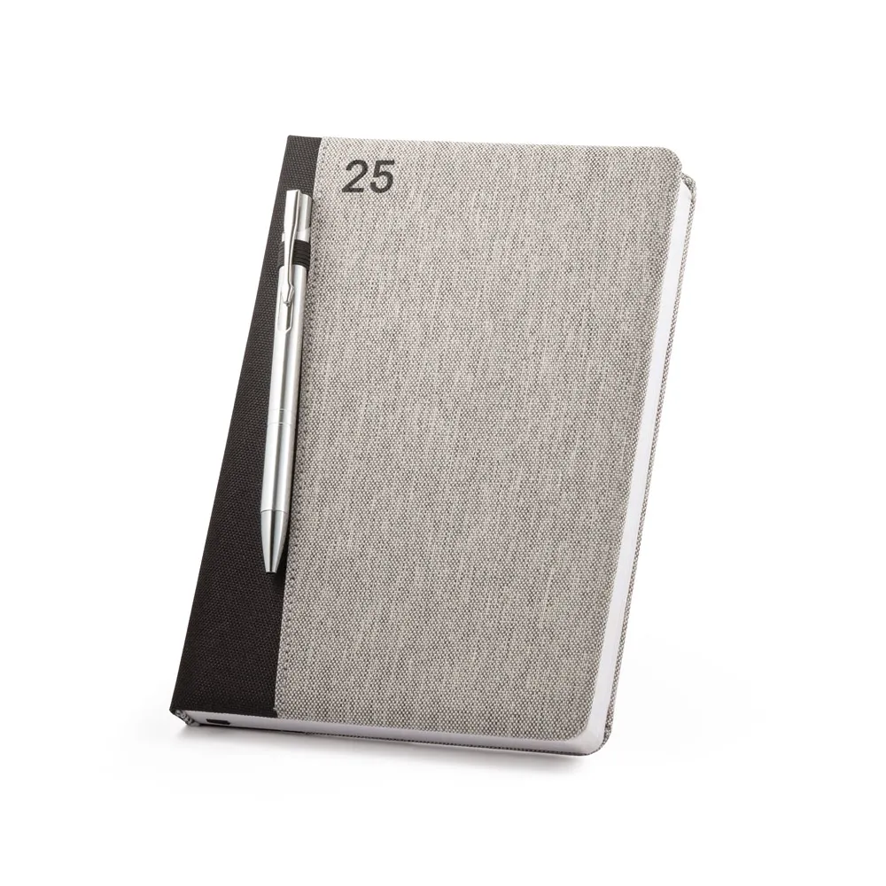 LARSSON B5. Agenda B5 em PET reciclado (100% rPET)