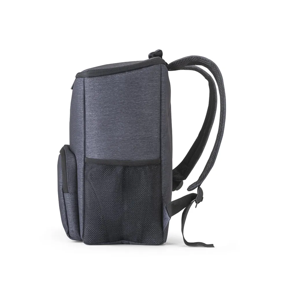 BOSTON COOLER. Cooler. Mochila com isolamento térmico em Nylon 2Tone com interior forrado em PEVA 14 L