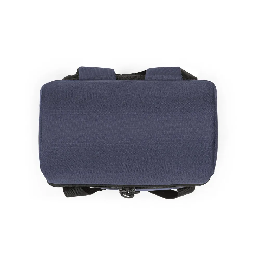ROMA L. Cooler. Mochila térmica almofadada em 600D ripstop em poliéster reciclado com interior forrado em PEVA 16 L