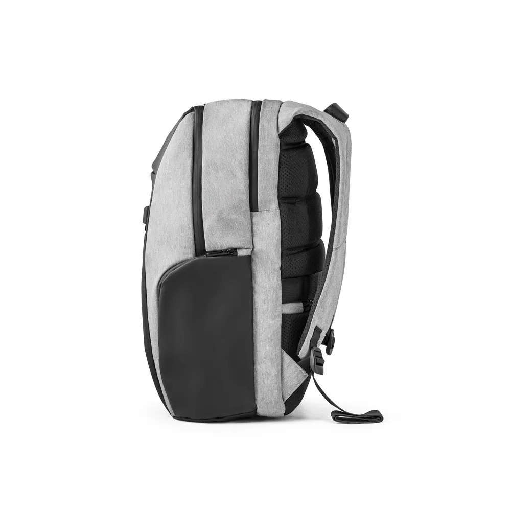 LYON. Mochila para notebook 17  em 900D e Tarpaulin 30 L