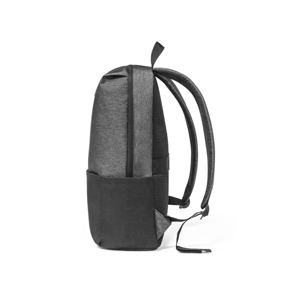 DOUALA. Mochila para notebook 15.6  em 300D de alta densiade 2Tone com nylon 17 L