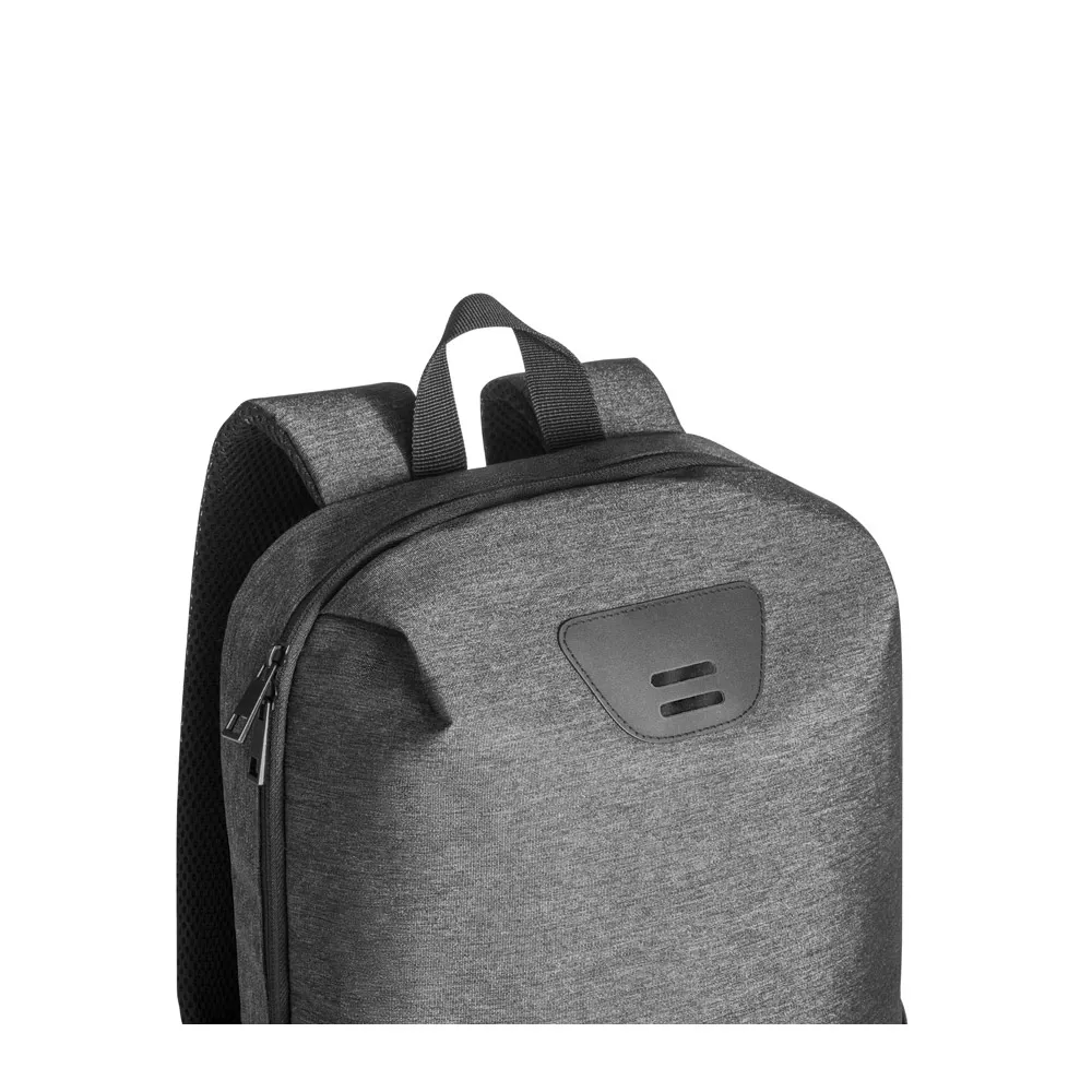DOUALA. Mochila para notebook 15.6  em 300D de alta densiade 2Tone com nylon 17 L