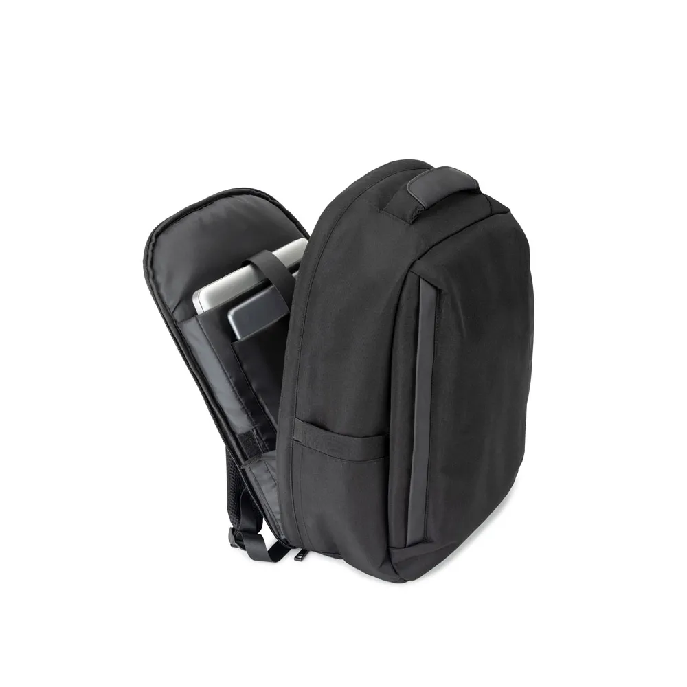 YANGON BPACK. Mochila antirroubo, em poliéster reciclado 600D twill, resistente à água, e bolso para notebook 17 3  20 L