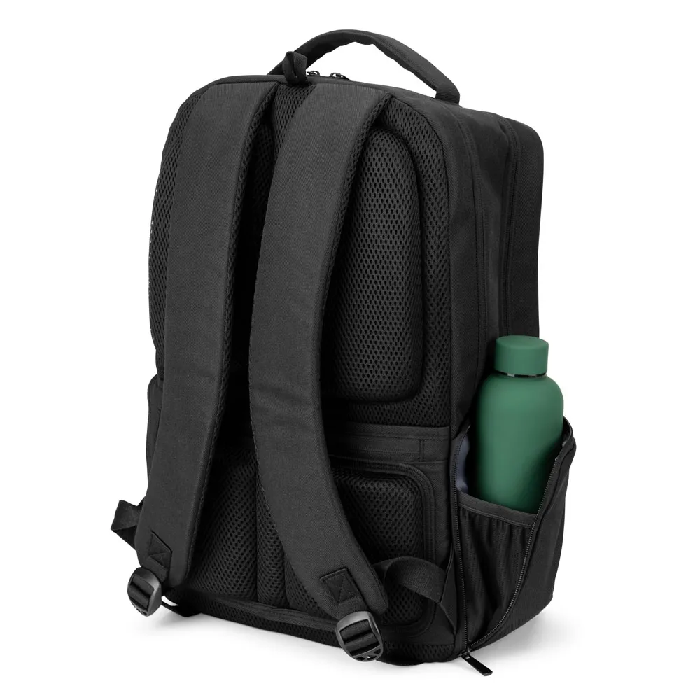 COPENHAGEN. Mochila em twill reciclado resistente à água com dois bolsos frontais de grande dimensão (17 3 )