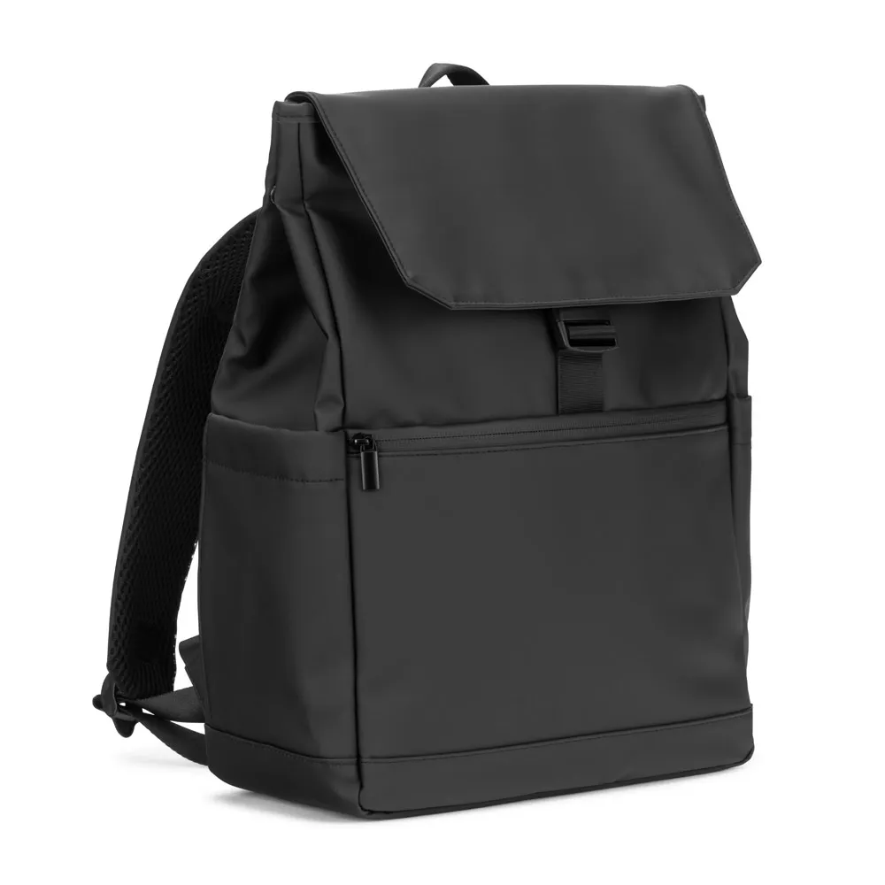 AZORES BAG. Mochila para computador portátil (16 ) em PU, com pala que cobre todos os compartimentos