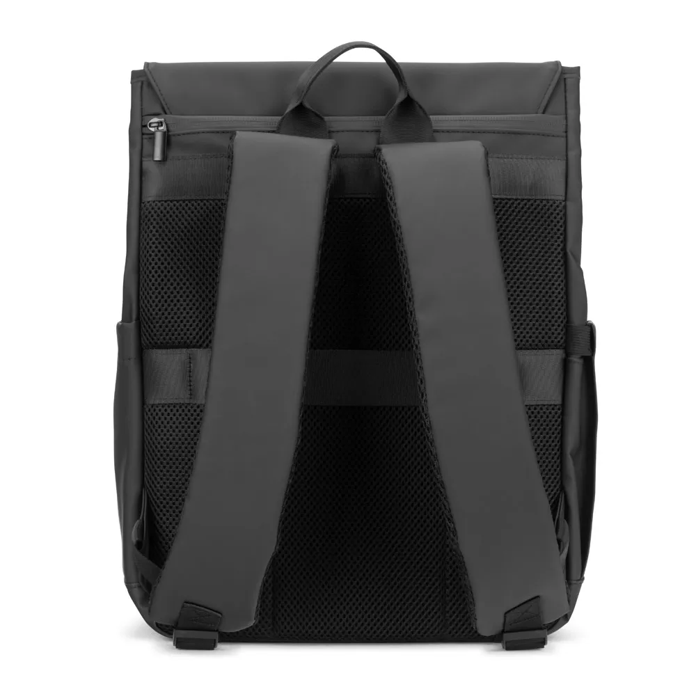 AZORES BAG. Mochila para computador portátil (16 ) em PU, com pala que cobre todos os compartimentos