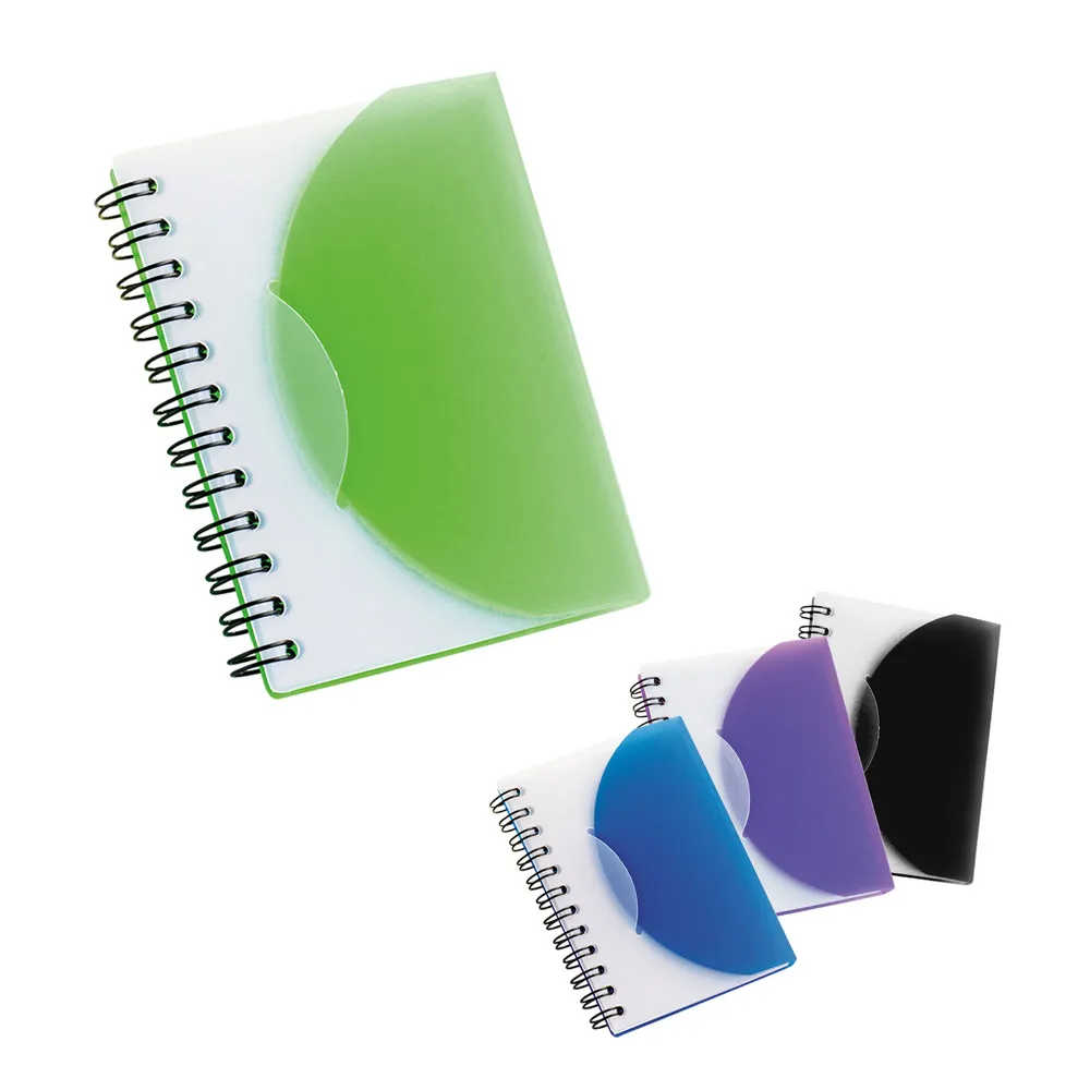 MILTON. Caderno A7 em PP com folhas lisas-93476