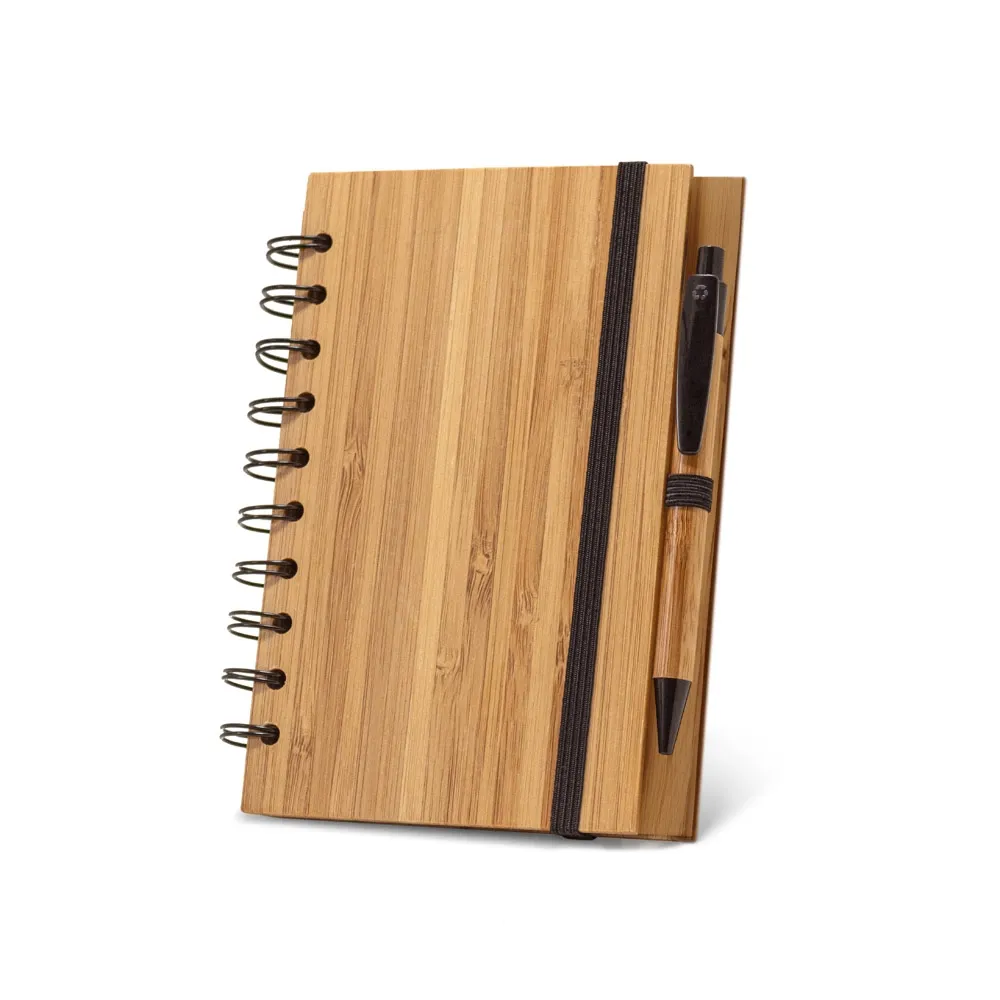 DICKENS A5. Caderno A5 espiral de capa dura em bambu com 140 páginas pautadas