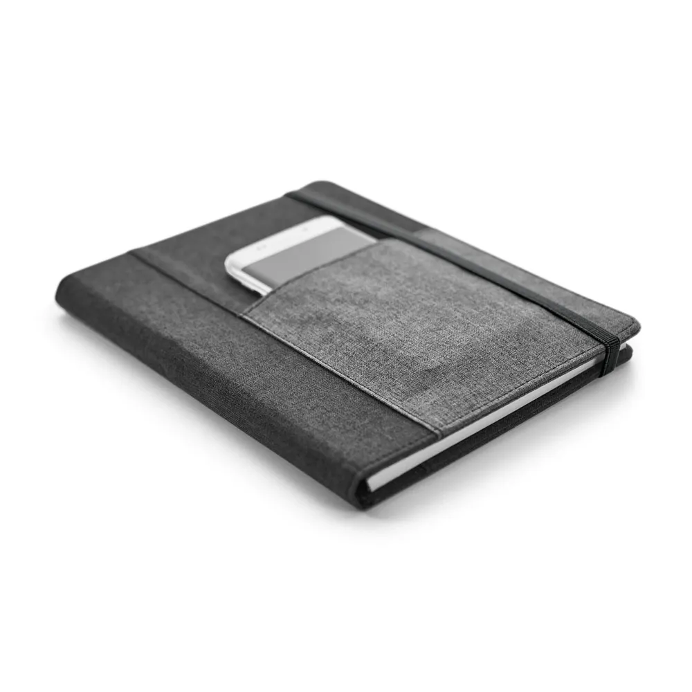 PESSOA. Capa A5 em tecido e poliéster com 160 páginas lisas