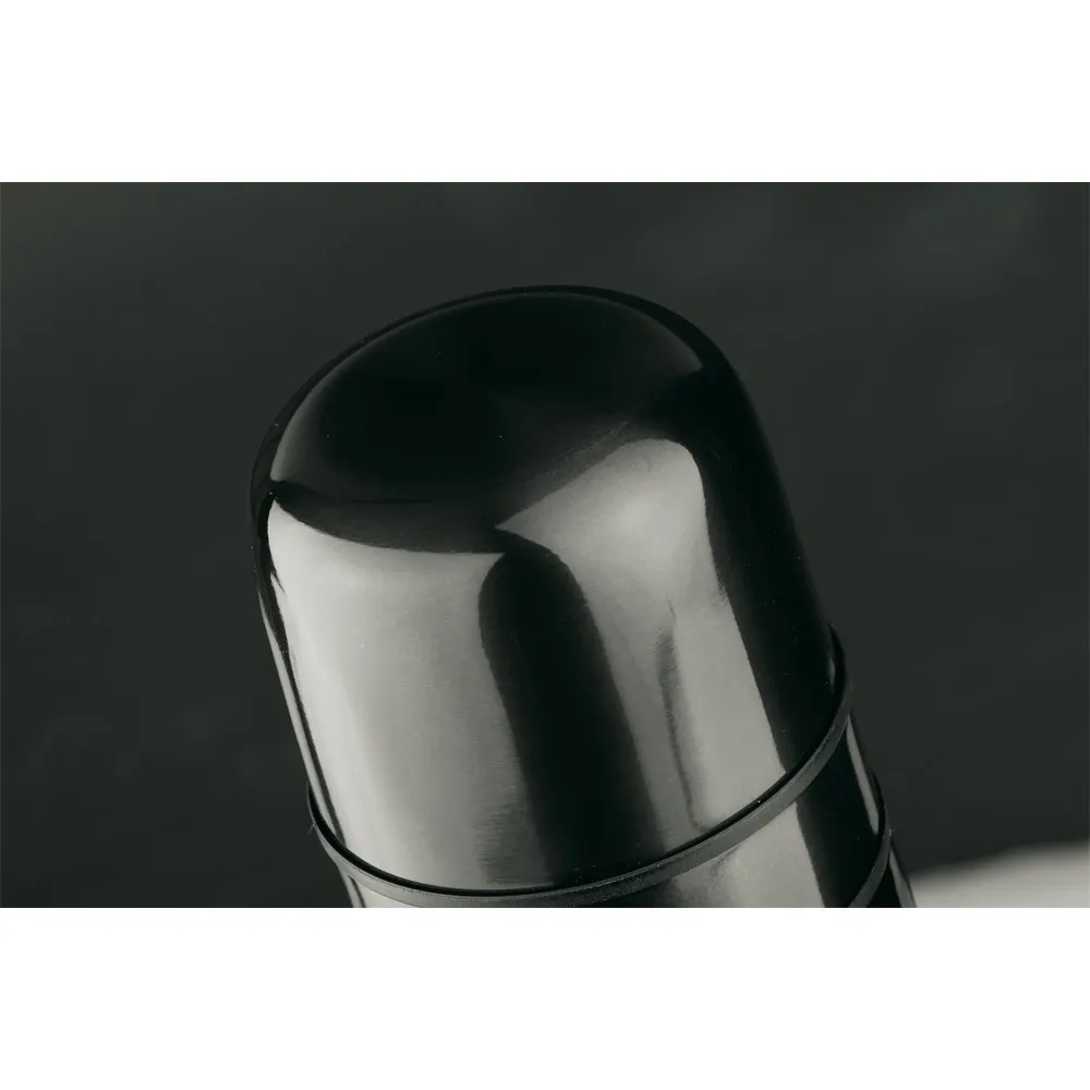 HEAT. Garrafa em aço inox de parede dupla térmica, isolada a vácuo 750 mL