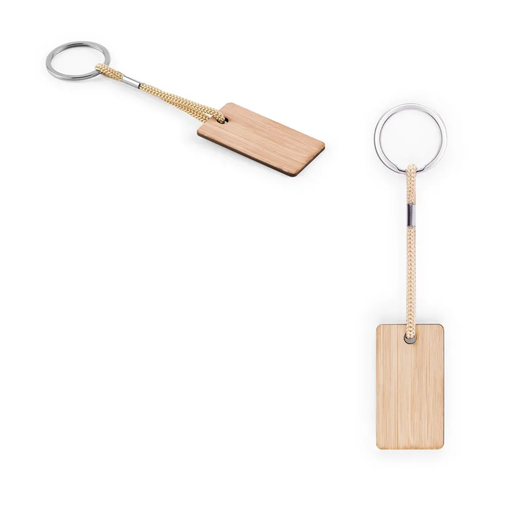 HOPPS. Chaveiro retangular em bambu com cordão em PET-95089