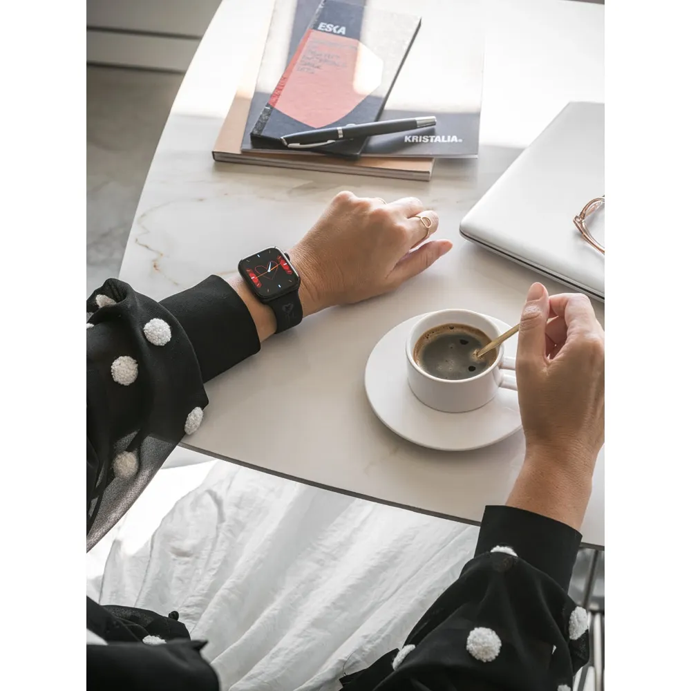 WILES. Relógio inteligente com tela IPS de 1 85 polegadas com bracelete em silicone e à prova de salpicos de água com IPX4