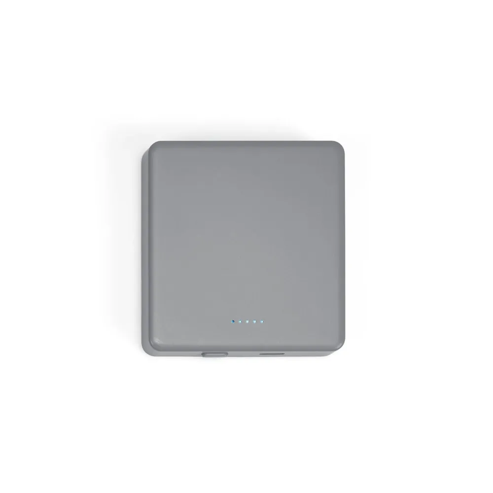 SMOOT. Bateria portátil de carregamento rápido em ABS 100% reciclado com acabamento em mate 5000 mAh