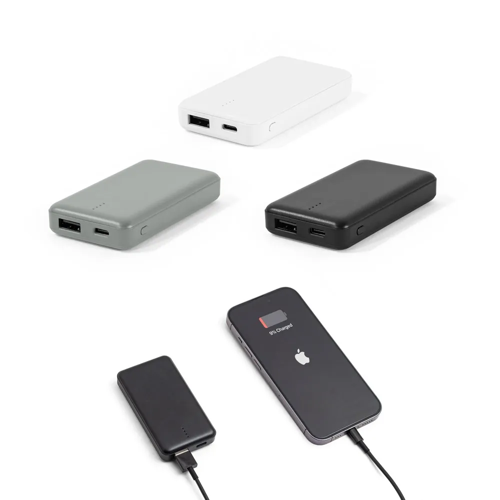 SHERYL. Bateria portátil em ABS 100% reciclado e capacidade de 4 000 mAh