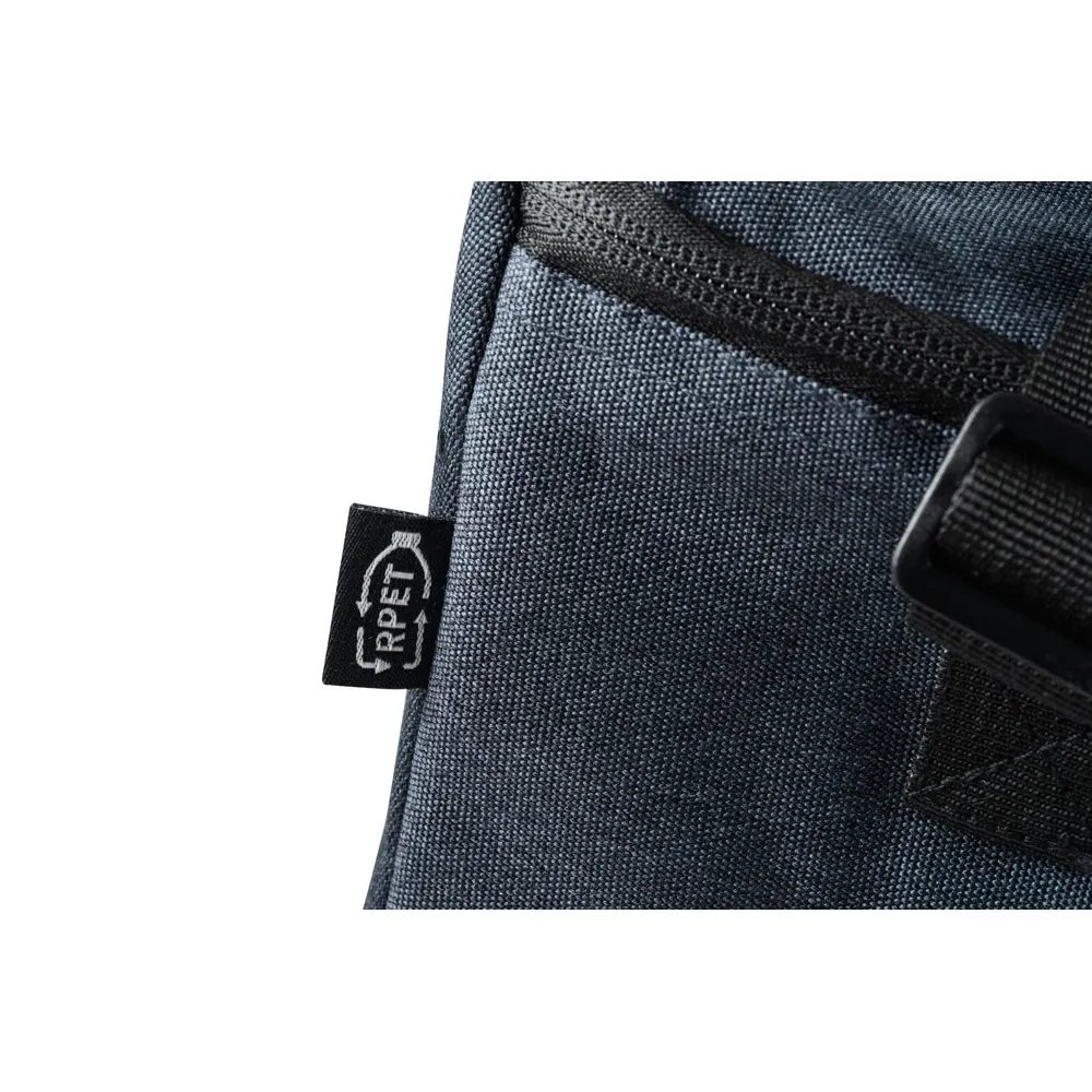 REPURPOSE COOLER. Cooler. Bolsa térmica em 600D poliéster reciclado com interior forrado em PEVA 6 L