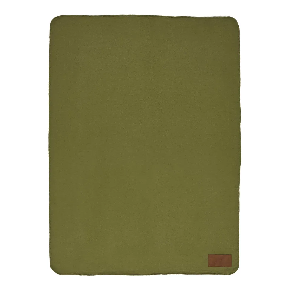 COZY. Manta em tecido polar, 100% poliéster reciclado (100% rPET)