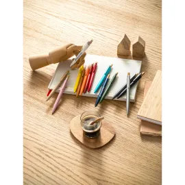 Miniatura de imagem do produto ANTON. Esferográfica com corpo em alumínio 100% reciclado com ponteira em bambu