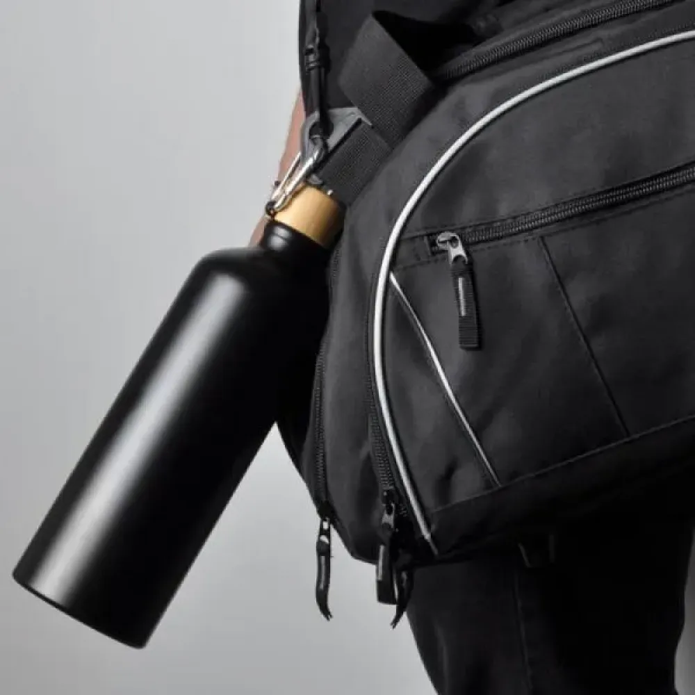 GARRAFA EM ALUMÍNIO PRETA - 1 LITRO