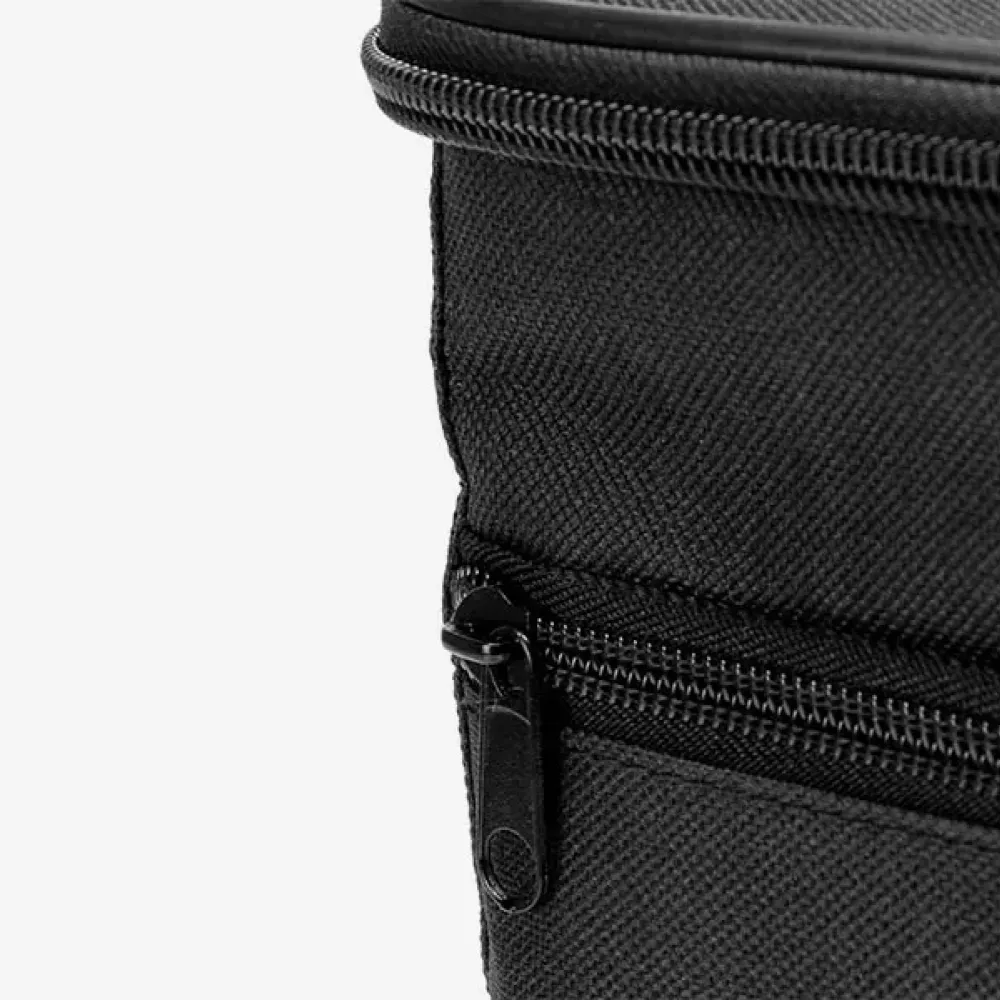 BOLSA TÉRMICA PRETA EM POLYESTER 600D/PEVA - 27X20X25CM