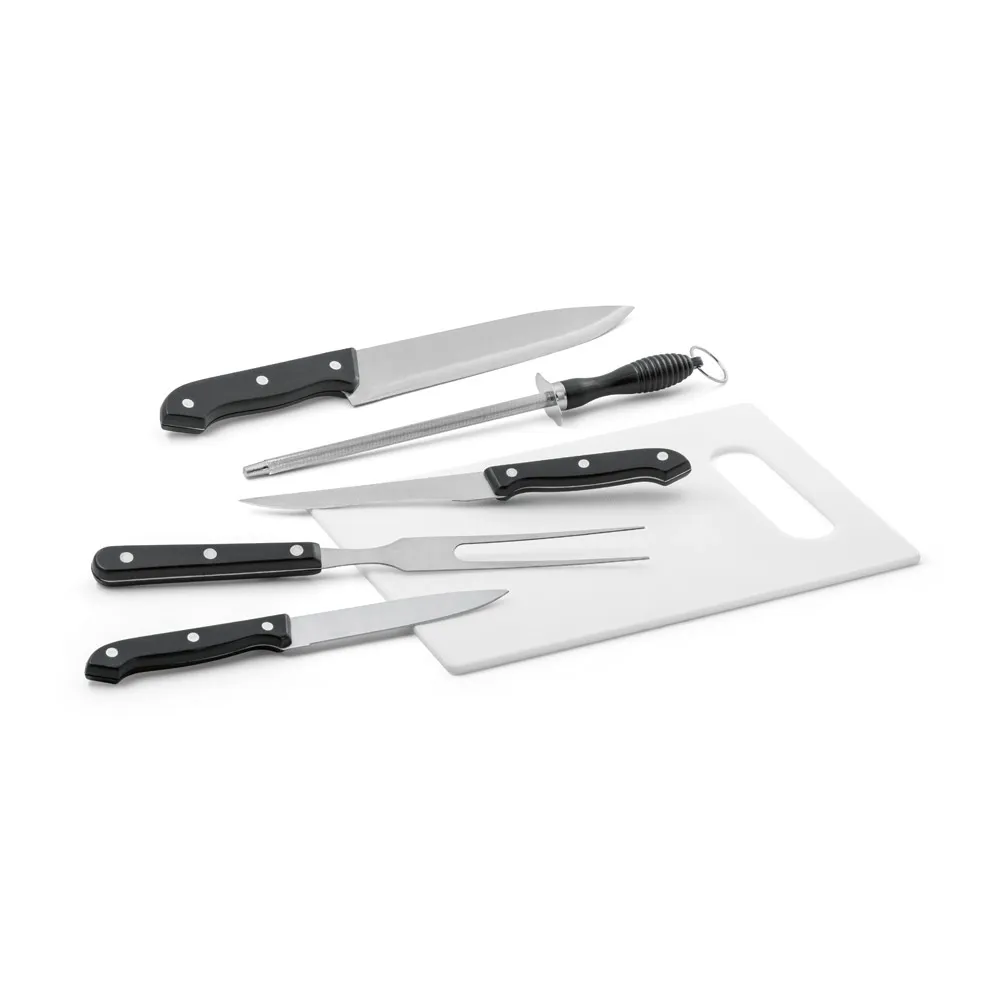 BOTALY. Kit churrasco em estojo de nylon 210D com tábua em PP e 5 utensílios em aço inox e PP-94144