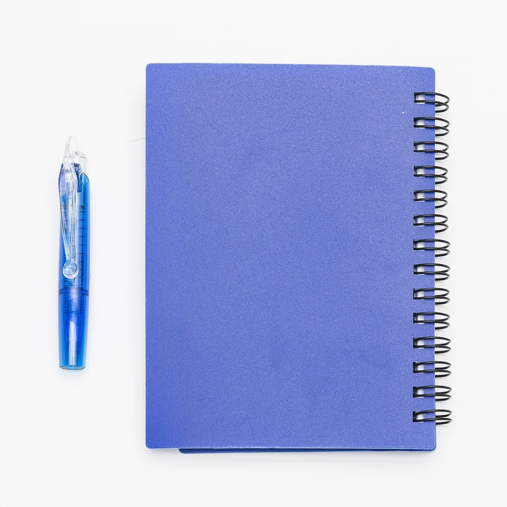 #Bloco de Anotação com Autoadesivos e Caneta