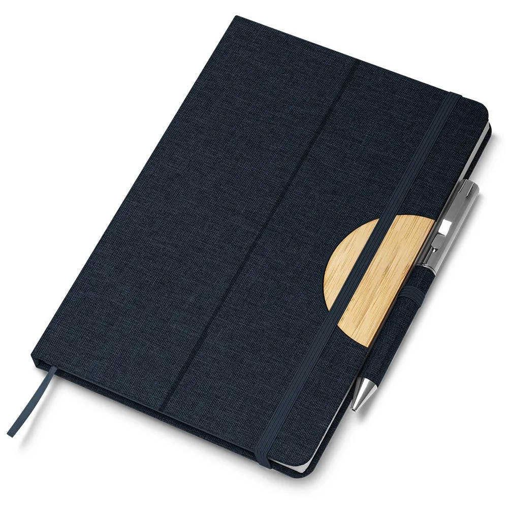 Caderno Capa em RPET e detalhe em Bambu