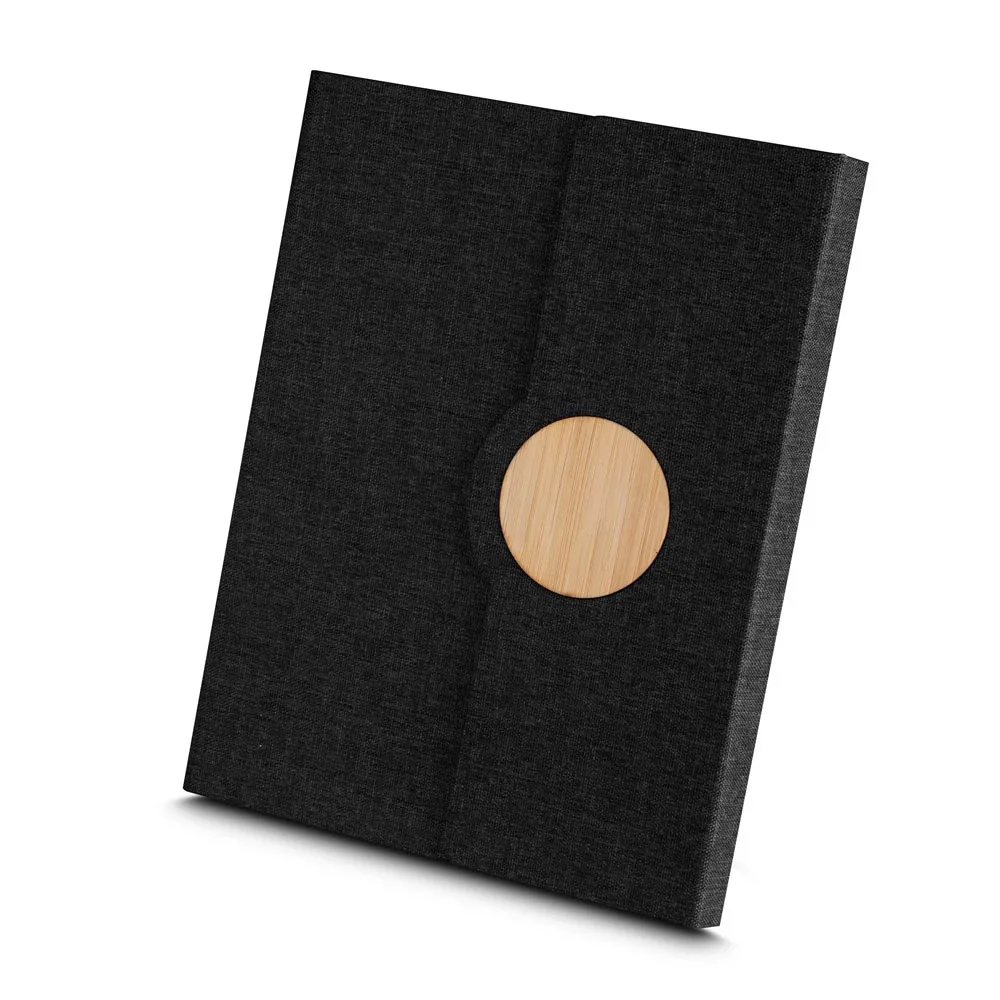 Caderno Capa em RPET e Detalhe em Bambu