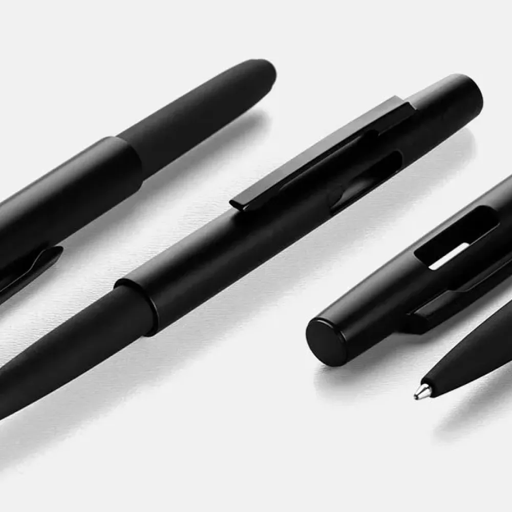 CANETA ESFEROGRÁFICA EM ABS COM TAMPA E PONTA TOUCH PRETA