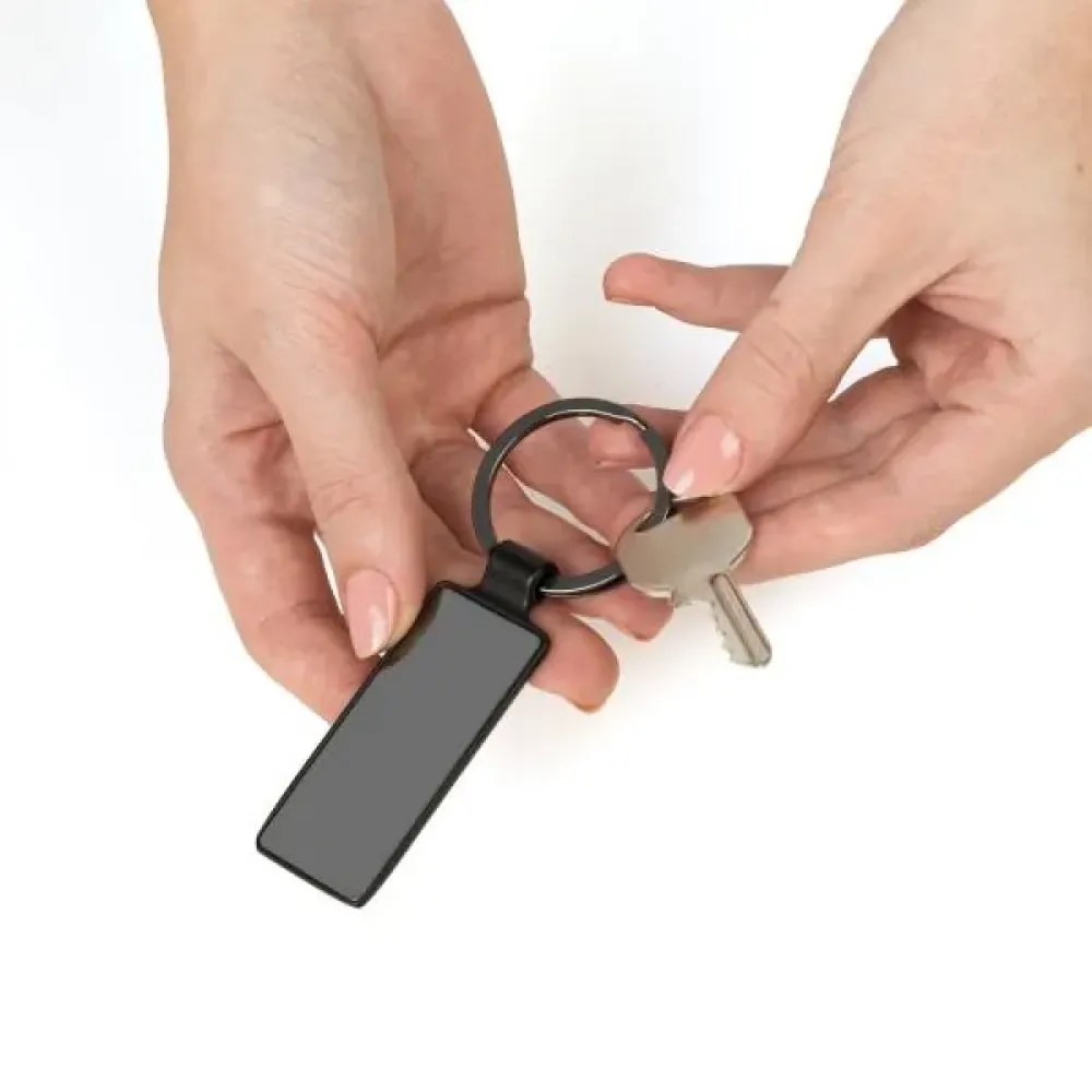 CHAVEIRO EM METAL - CINZA/PRETO