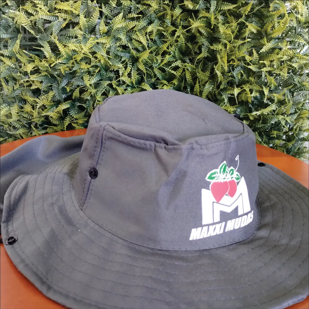 CHAPEU OXFORD COM SAIA