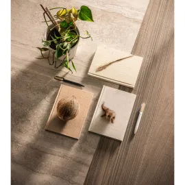 Miniatura de imagem do produto COCOPAD. Caderno A5 em casca de coco (60%) e trapos de algodão (40%) com folhas pautadas