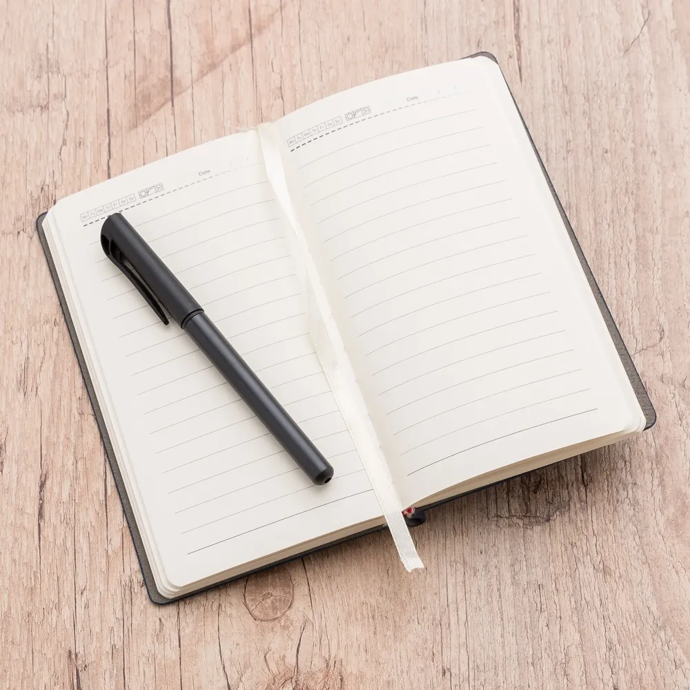 #Caderneta tipo Moleskine com Caneta