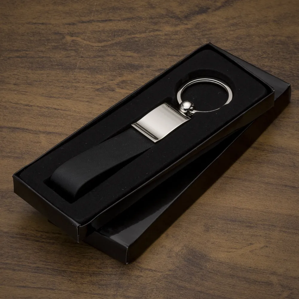 #Chaveiro Metal Couro