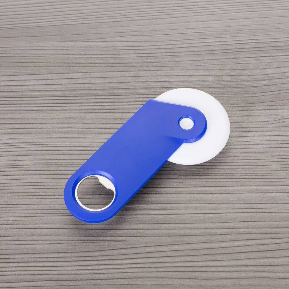 #Cortador de Pizza com Abridor