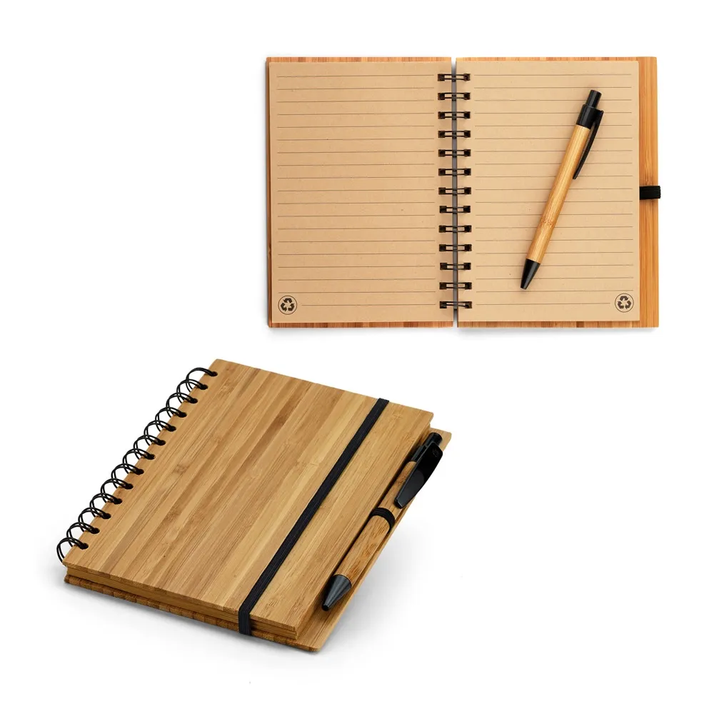 DICKENS A5. Caderno A5 em bambu com folhas pautadas recicladas-93485